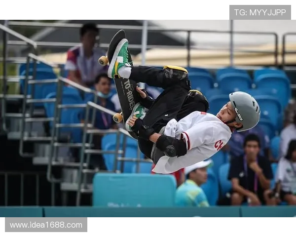 杭州攀岩队在滑板精英赛中以82分稳居积分榜首位