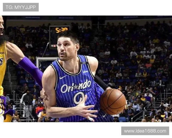 尼古拉武切维奇的艺术旅程与创作理念探讨